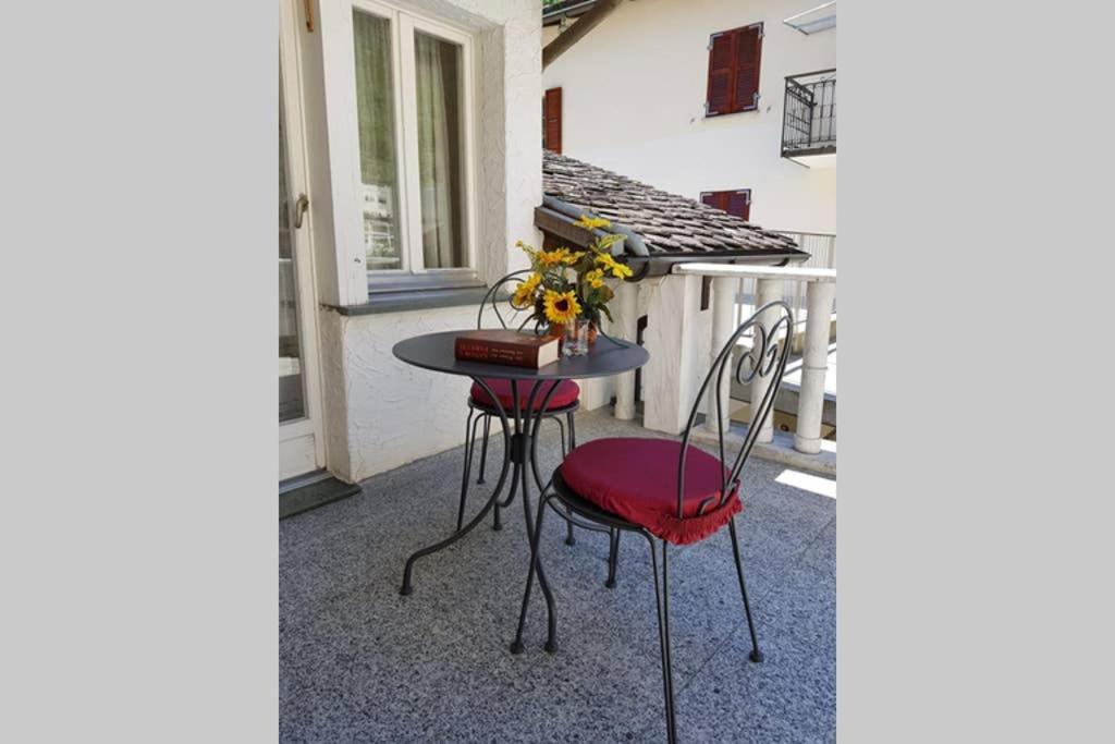 Bezauberndes Haus Fuer Erholsame Ferien Im Puschlav Villa Campascio ภายนอก รูปภาพ
