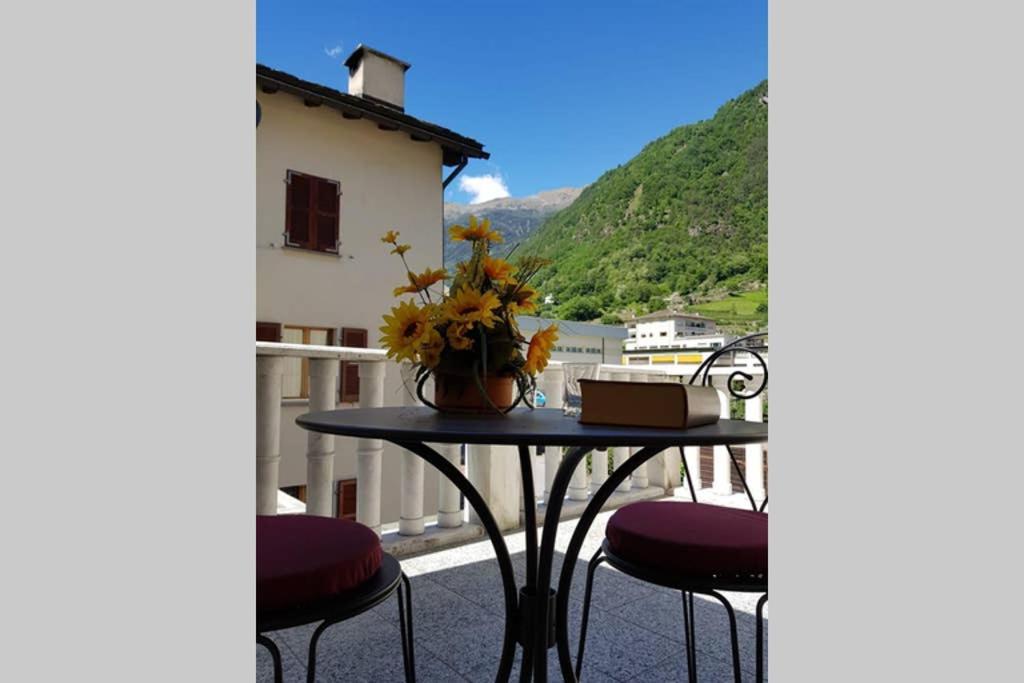 Bezauberndes Haus Fuer Erholsame Ferien Im Puschlav Villa Campascio ภายนอก รูปภาพ