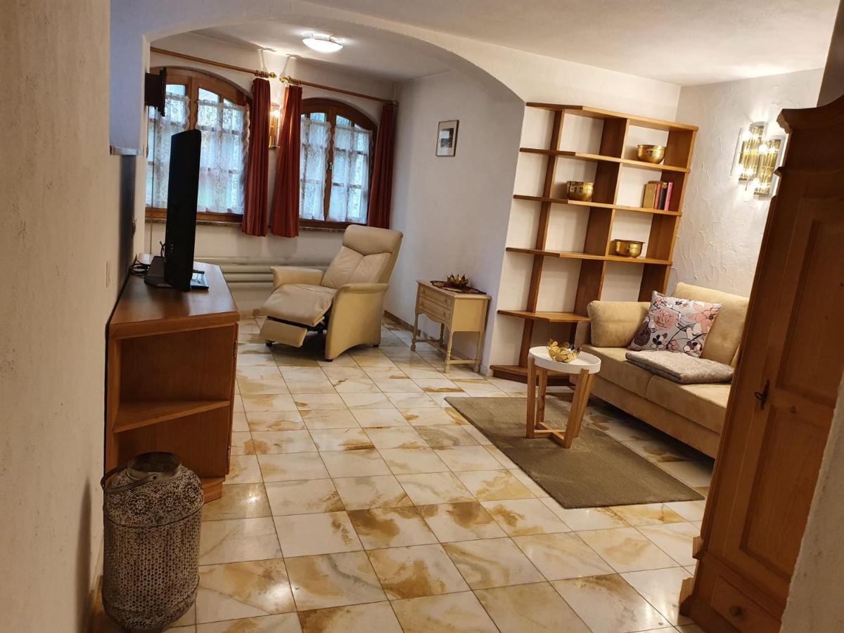 Bezauberndes Haus Fuer Erholsame Ferien Im Puschlav Villa Campascio ภายนอก รูปภาพ